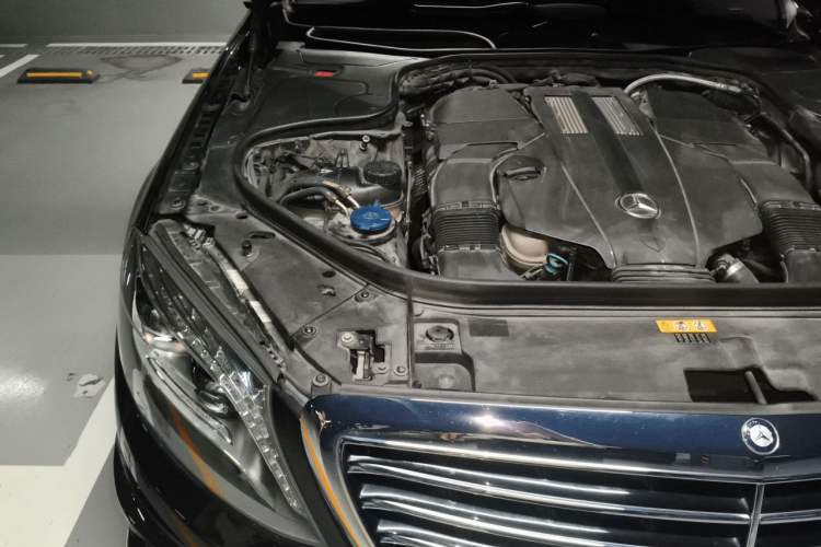 Used Mercedes-Benz S-Class 2016 S 320 L Business Model Engine Bay Right