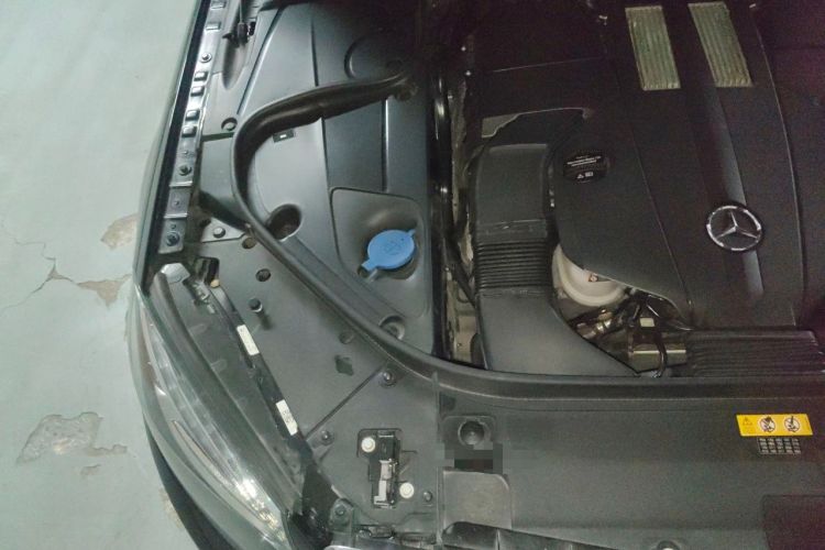 Used Mercedes-Benz S-Class 2016 S 400 L 4MATIC Engine Bay Right