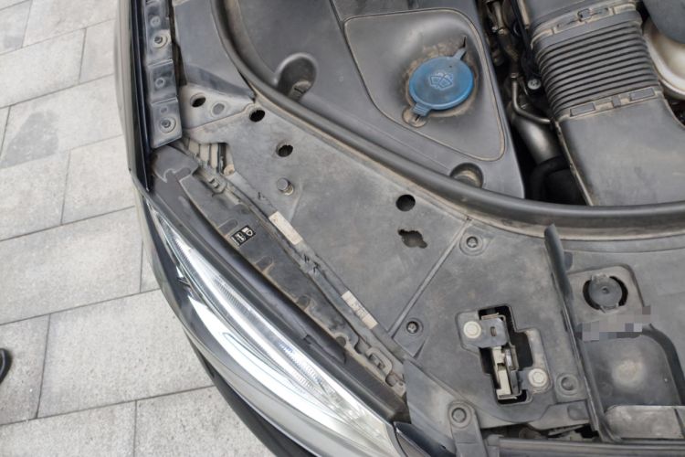 Used Mercedes-Benz S-Class 2016 S 320 L Business Model Engine Bay Right