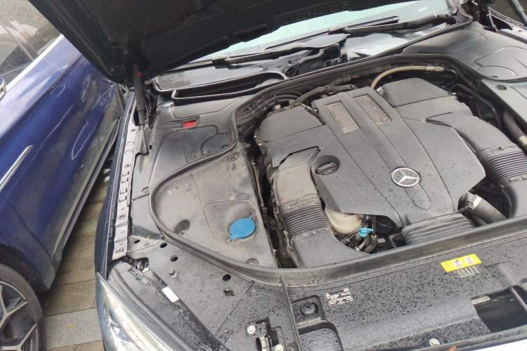 Used Mercedes-Benz S-Class 2016 S 320 L Luxury Model Engine Bay Right