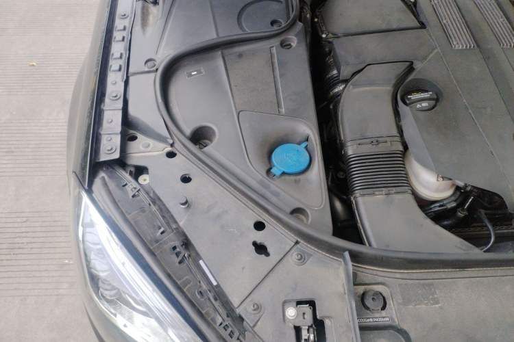 Used Mercedes-Benz S-Class 2016 S 400 L 4MATIC Engine Bay Right