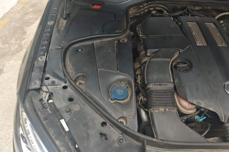 Used Mercedes-Benz S-Class 2016 S 320 L Business Model Engine Bay Right