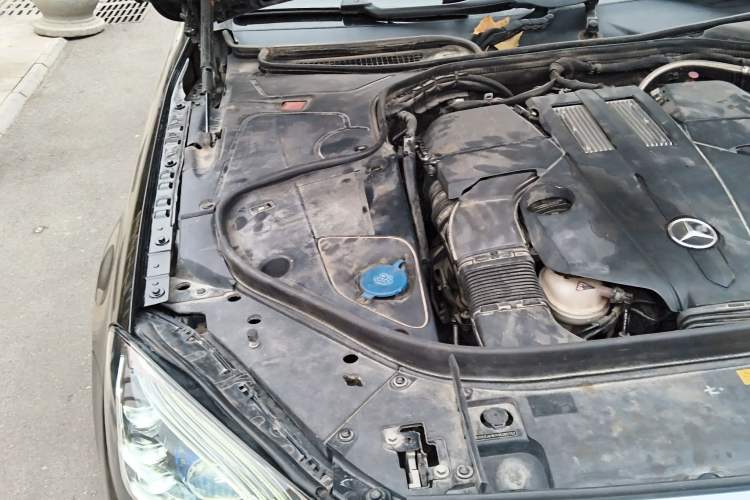 Used Mercedes-Benz S-Class 2016 S 400 L 4MATIC Engine Bay Right