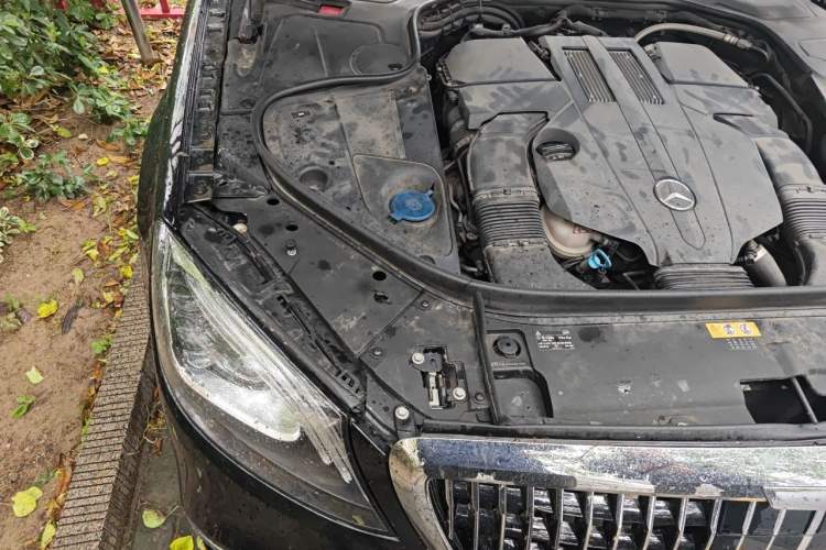 Used Mercedes-Benz S-Class 2016 S 320 L Business Model Engine Bay Right