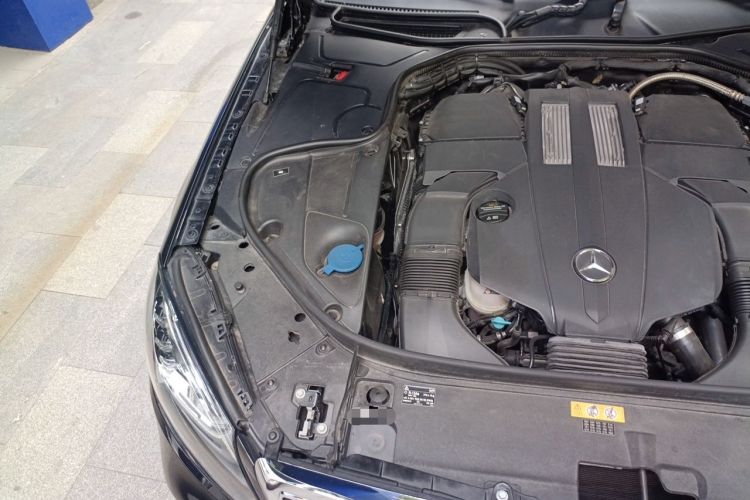 Used Mercedes-Benz S-Class 2016 S 320 L Business Model Engine Bay Right
