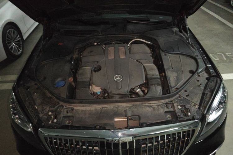 Used Mercedes-Benz S-Class 2016 S 400 L Engine Bay