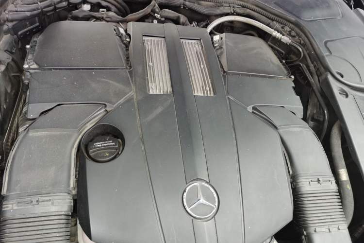 Used Mercedes-Benz S-Class 2016 S 400 L Engine Bay