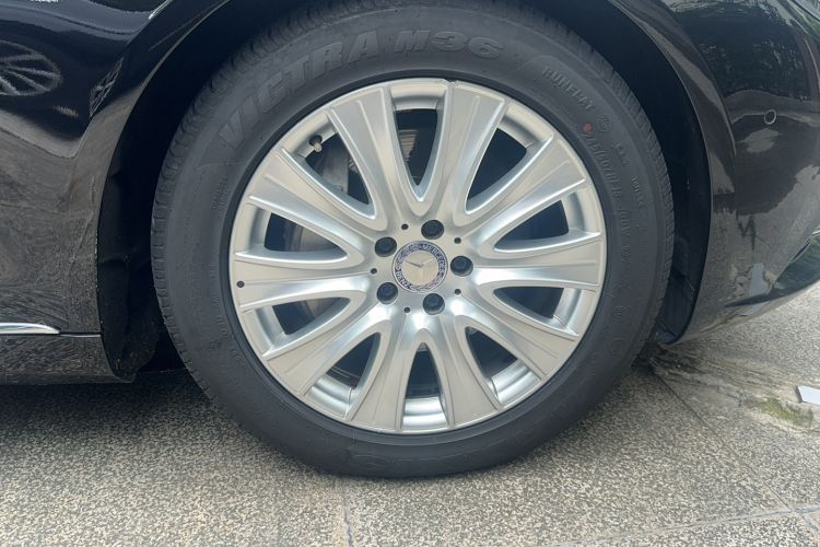 Used Mercedes-Benz S-Class 2016 S 320 L Luxury Model Exterior 11