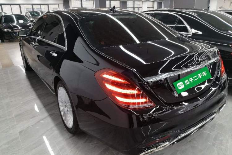 Used Mercedes-Benz S-Class 2016 S 320 L Business Model Exterior 3