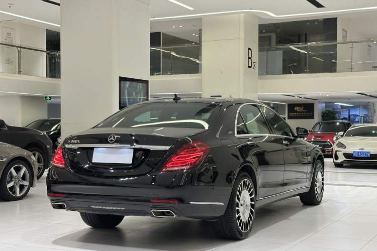 Used Mercedes-Benz S-Class 2016 S 320 L Luxury Model Exterior 5