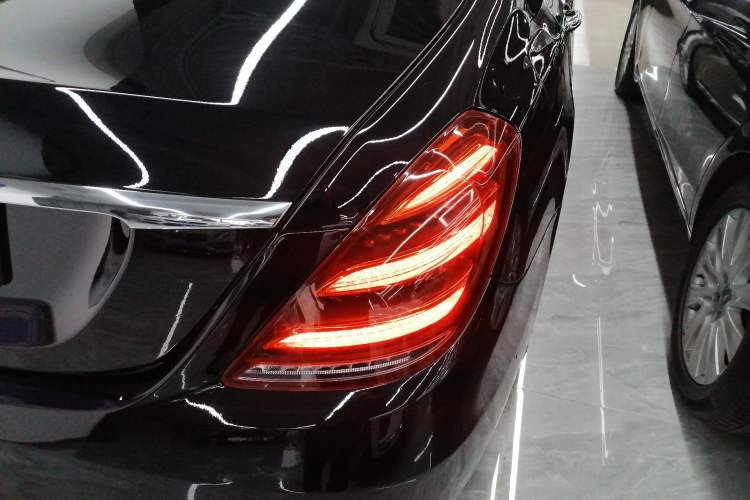 Used Mercedes-Benz S-Class 2016 S 320 L Business Model Exterior 6