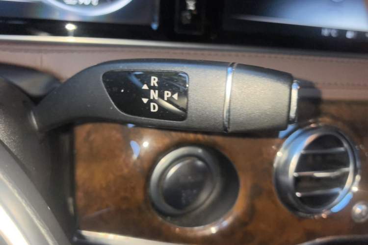 Used Mercedes-Benz S-Class 2016 S 320 L Luxury Model Gear Lever