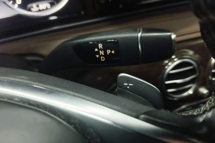 Used Mercedes-Benz S-Class 2016 S 320 L Luxury Model Gear Lever