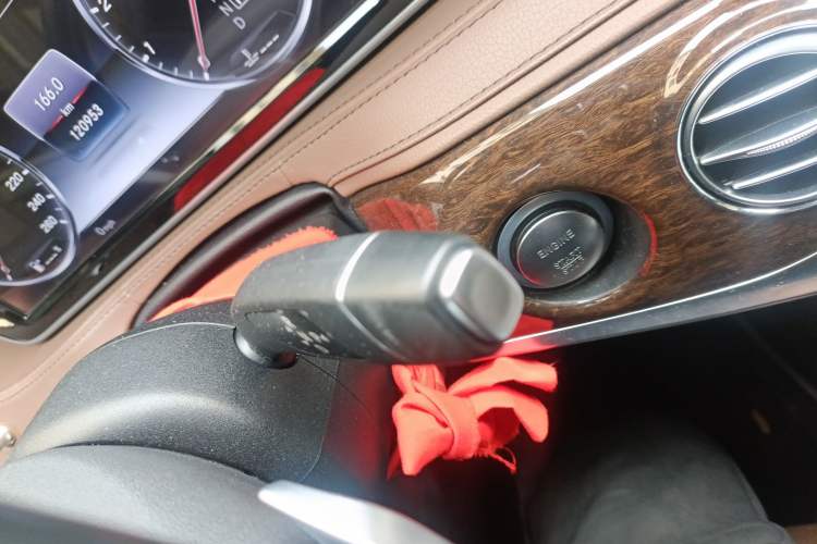 Used Mercedes-Benz S-Class 2016 S 320 L Business Model Gear Lever