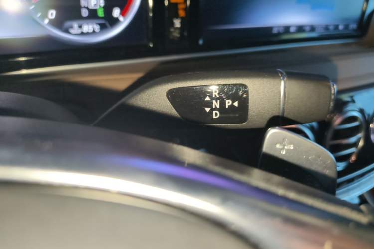 Used Mercedes-Benz S-Class 2016 S 400 L 4MATIC Gear Lever