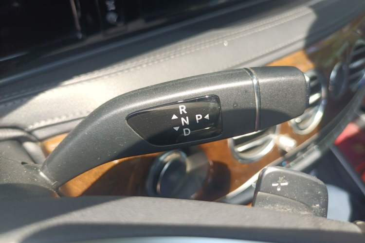Used Mercedes-Benz S-Class 2016 S 320 L Luxury Model Gear Lever