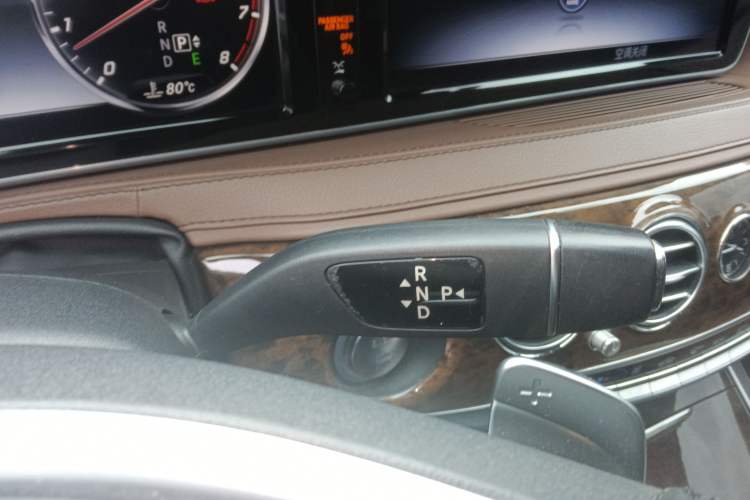 Used Mercedes-Benz S-Class 2016 S 320 L Business Model Gear Lever