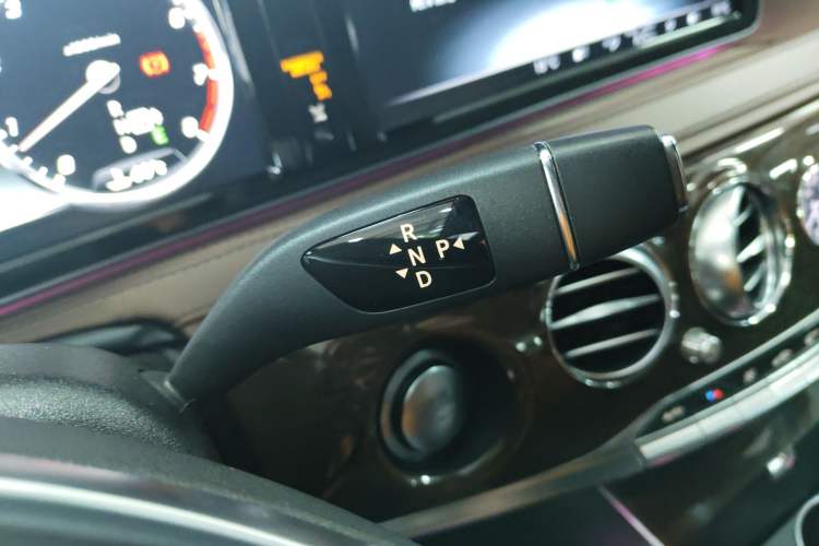 Used Mercedes-Benz S-Class 2016 S 320 L Luxury Model Gear Lever