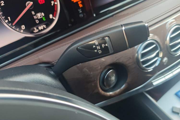 Used Mercedes-Benz S-Class 2016 S 320 L Business Model Gear Lever