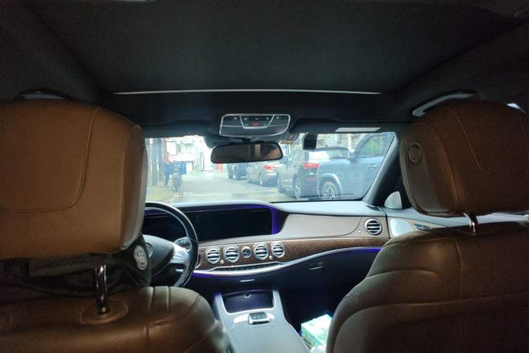 Used Mercedes-Benz S-Class 2016 S 320 L Business Model Headliner