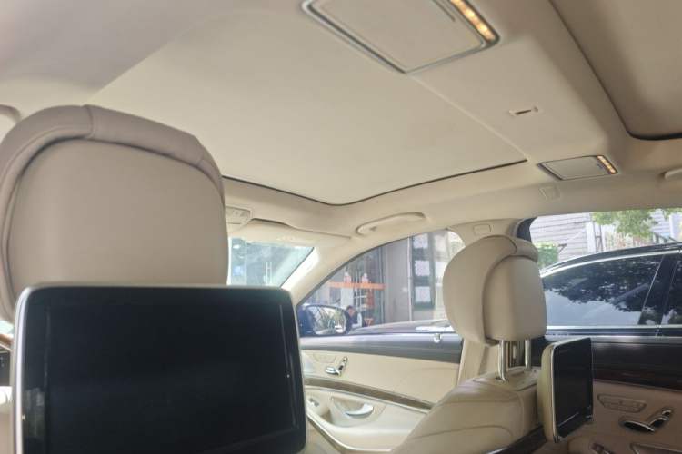 Used Mercedes-Benz S-Class 2016 S 320 L Luxury Model Headliner