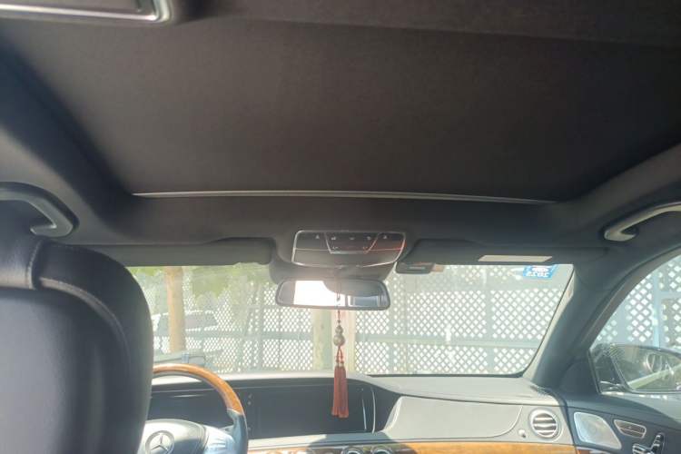 Used Mercedes-Benz S-Class 2016 S 320 L Luxury Model Headliner