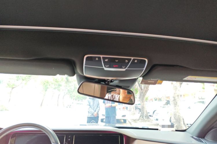 Used Mercedes-Benz S-Class 2016 S 320 L Business Model Headliner