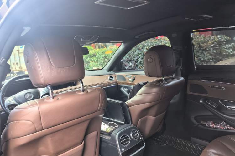 Used Mercedes-Benz S-Class 2016 S 320 L Business Model Headliner