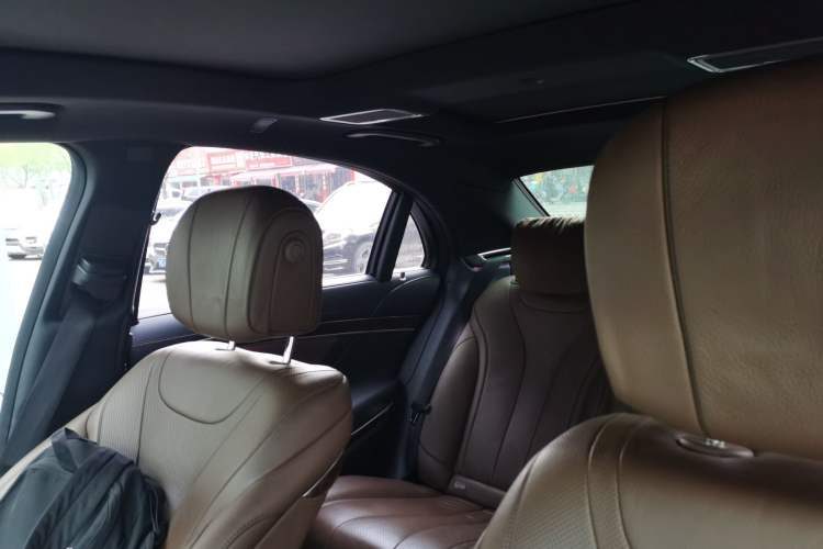 Used Mercedes-Benz S-Class 2016 S 400 L Headliner