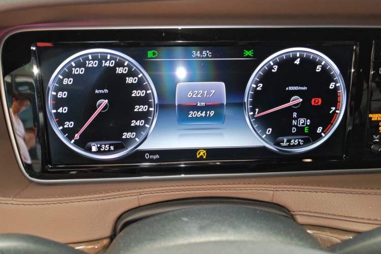 Used Mercedes-Benz S-Class 2016 S 320 L Luxury Model Instrument Cluster