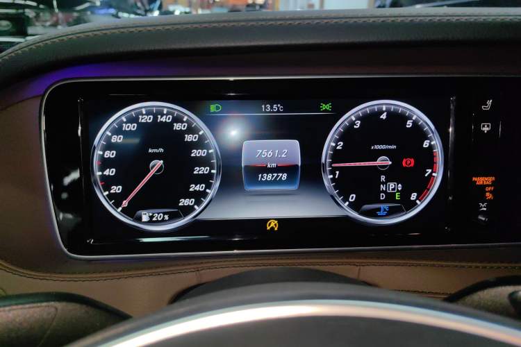 Used Mercedes-Benz S-Class 2016 S 320 L Business Model Instrument Cluster
