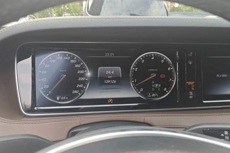 Used Mercedes-Benz S-Class 2016 S 320 L Business Model Instrument Cluster