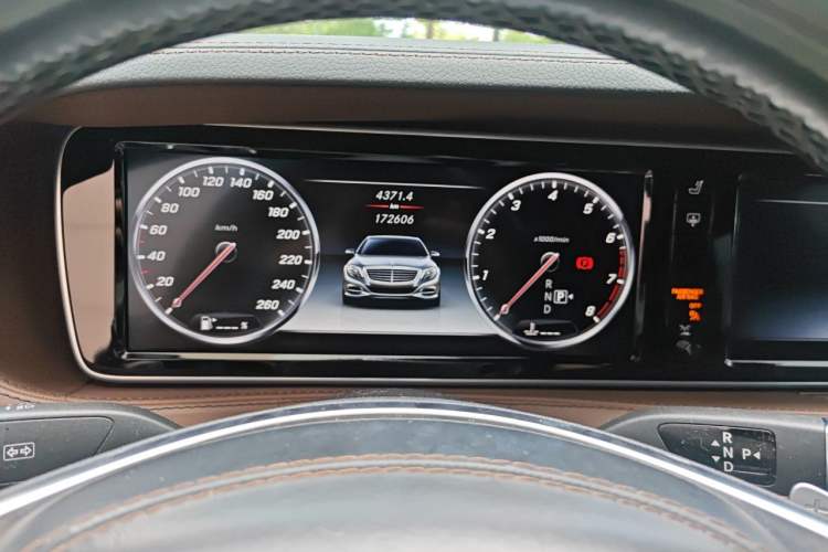 Used Mercedes-Benz S-Class 2016 S 320 L Business Model Instrument Cluster