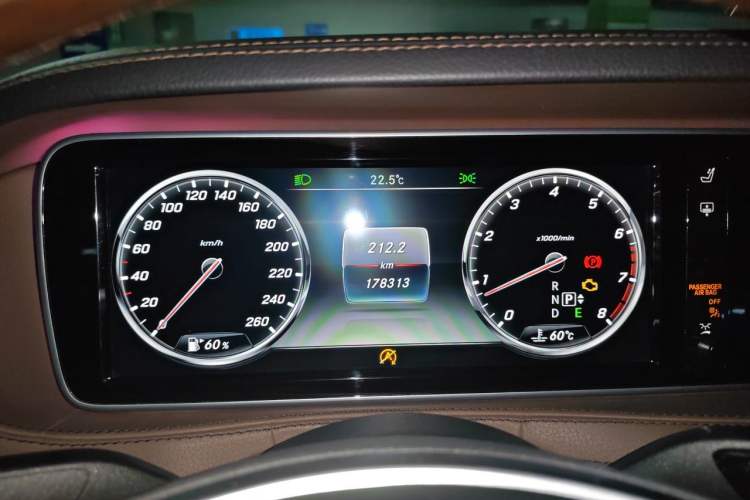 Used Mercedes-Benz S-Class 2016 S 320 L Luxury Model Instrument Cluster