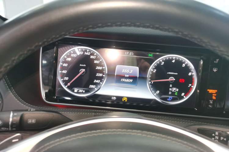 Used Mercedes-Benz S-Class 2016 S 320 L Business Model Instrument Cluster