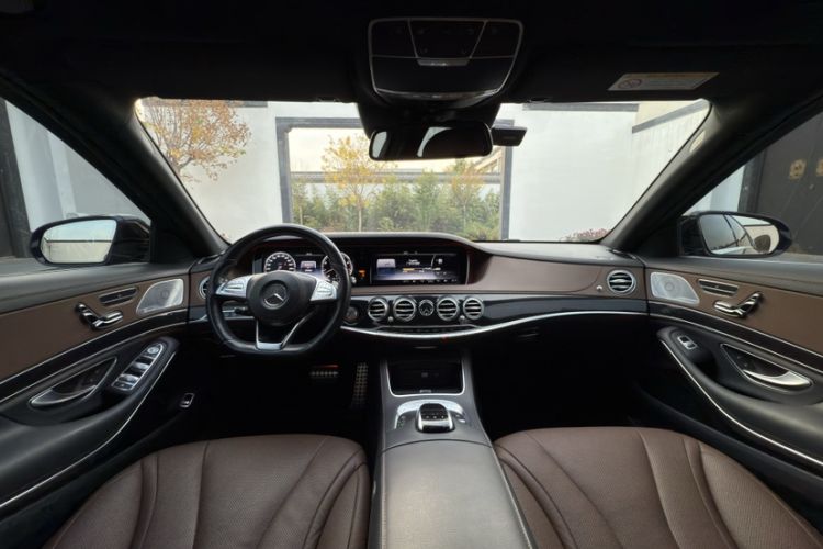 Used Mercedes-Benz S-Class 2016 S 400 L 4MATIC Interior 1