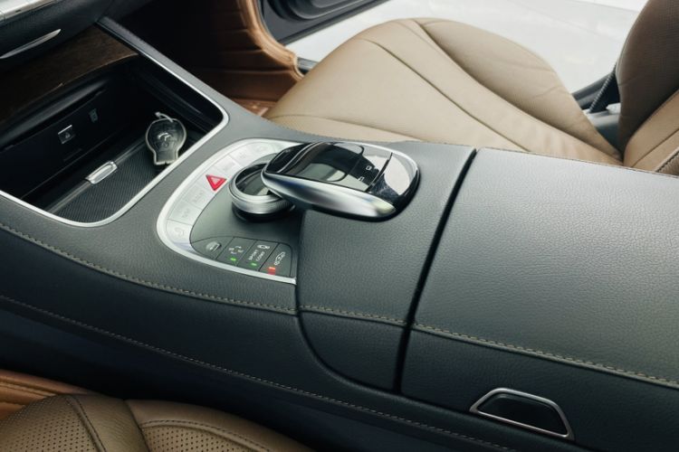 Used Mercedes-Benz S-Class 2016 S 320 L Business Model Interior 1