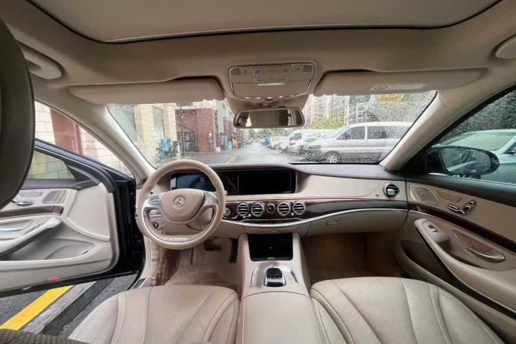 Used Mercedes-Benz S-Class 2016 S 400 L Interior 1