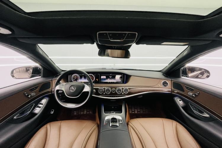 Used Mercedes-Benz S-Class 2016 S 320 L Business Model Interior 13