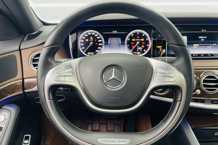 Used Mercedes-Benz S-Class 2016 S 320 L Business Model Interior 2