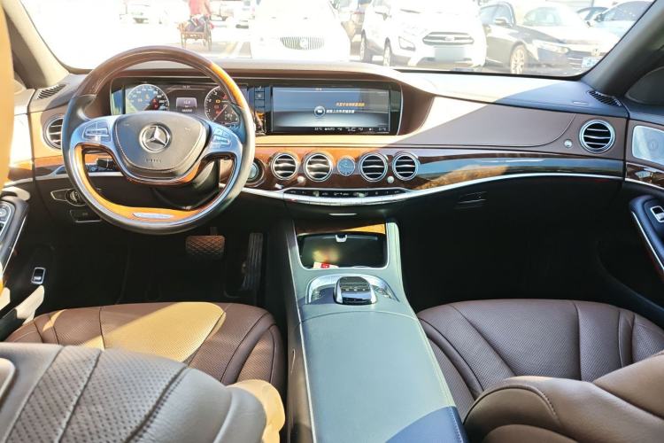 Used Mercedes-Benz S-Class 2016 S 320 L Luxury Model Interior 2