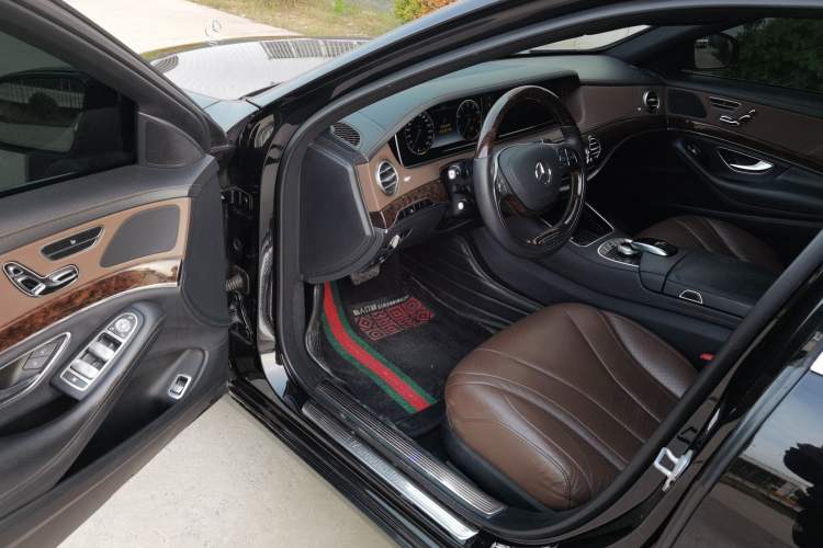 Used Mercedes-Benz S-Class 2016 S 320 L Business Model Interior 2