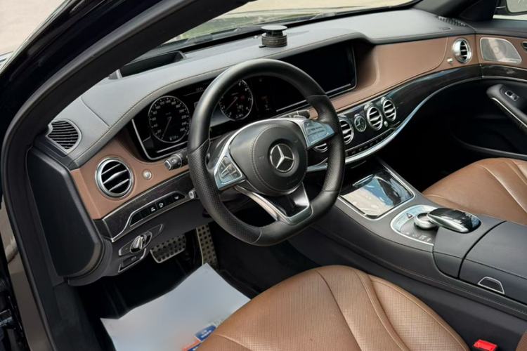Used Mercedes-Benz S-Class 2016 S 400 L 4MATIC Interior 2