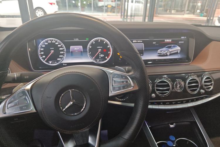 Used Mercedes-Benz S-Class 2016 S 400 L 4MATIC Interior 3