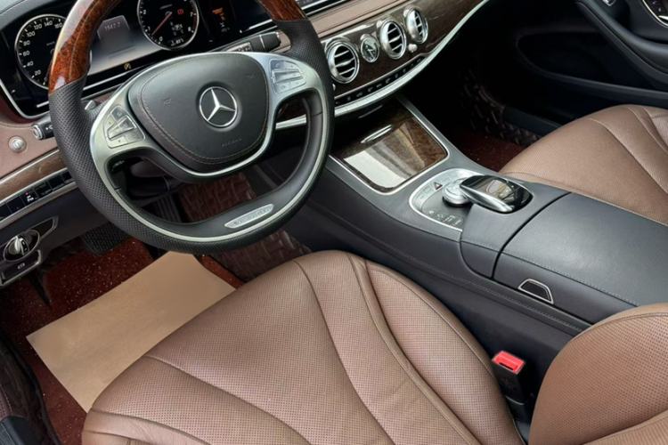 Used Mercedes-Benz S-Class 2016 S 320 L Business Model Interior 3
