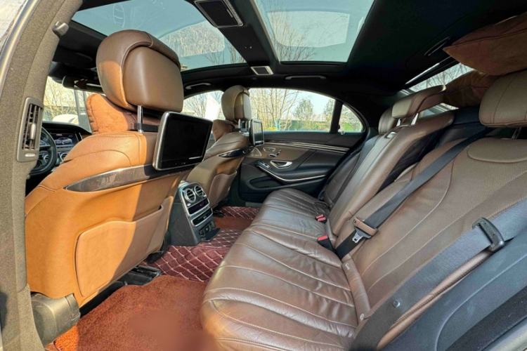 Used Mercedes-Benz S-Class 2016 S 400 L 4MATIC Interior 3