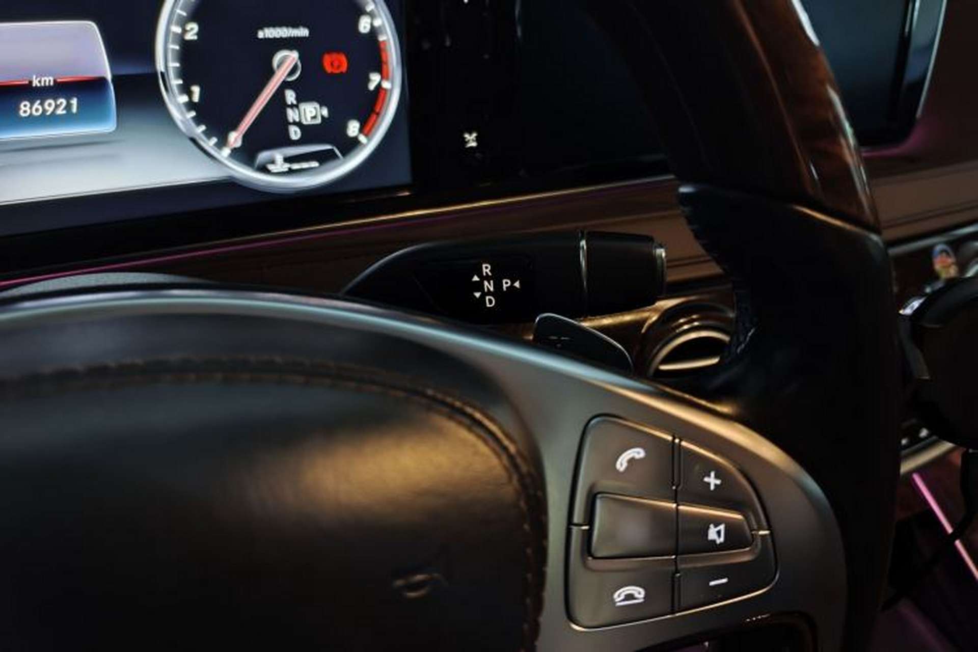 Used Mercedes-Benz S-Class 2016 S 320 L Luxury Model Interior 4