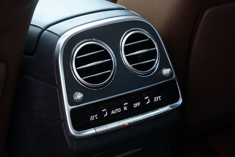 Used Mercedes-Benz S-Class 2016 S 320 L Business Model Interior 4