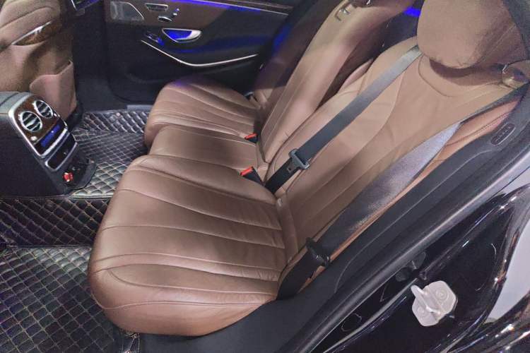 Used Mercedes-Benz S-Class 2016 S 320 L Luxury Model Interior 4