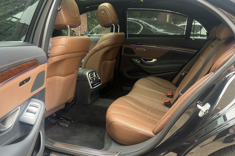 Used Mercedes-Benz S-Class 2016 S 320 L Luxury Model Interior 6